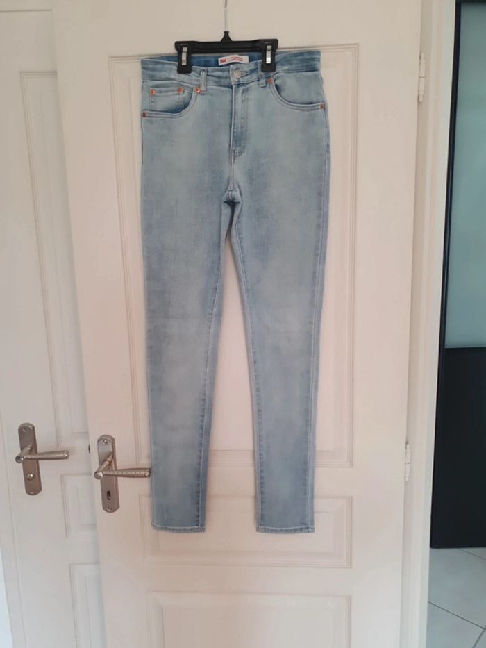 Jean Levi's 720 high rise super skinny 14 ans