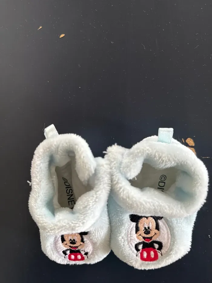 Chausson Mickey bébé - photo numéro 2