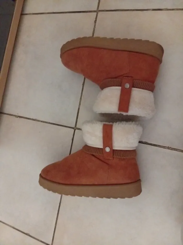 Bottes en suédine - photo numéro 3
