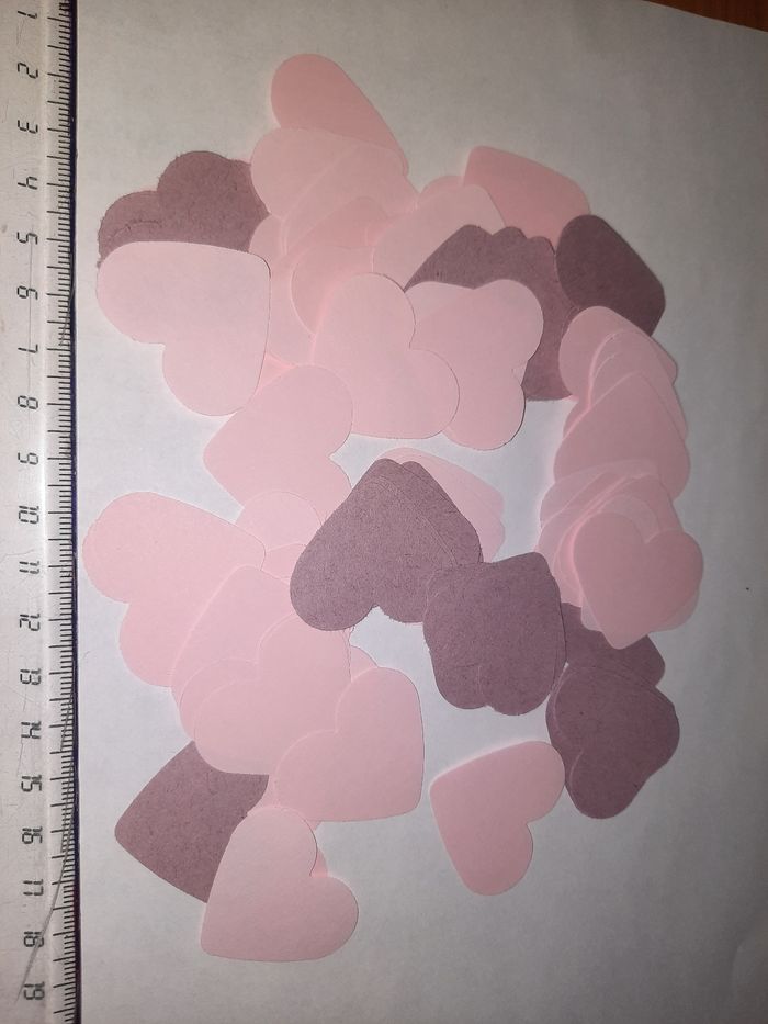 100 cœurs rose et rose ancien 2 papier différents  ideal babyshower table anniversaire lot b