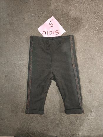 Pantalon gris côtelé 6 mois