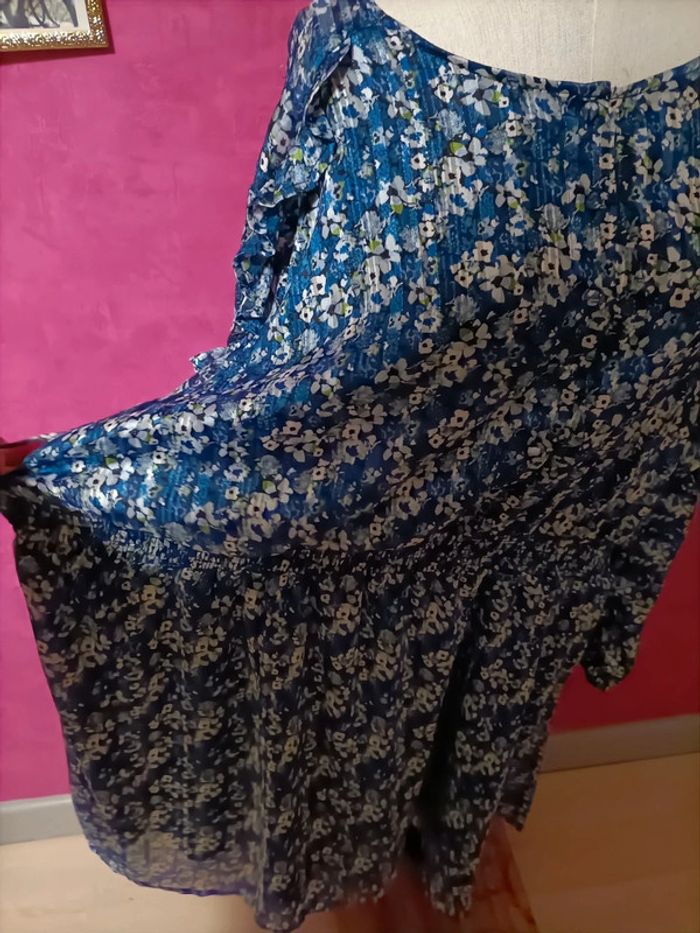 Robe bleue femme manches longues fleurs multicolores Kiabi taille 54 - photo numéro 6