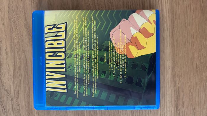 Invincible - Saison 3 en Blu-ray - photo numéro 2