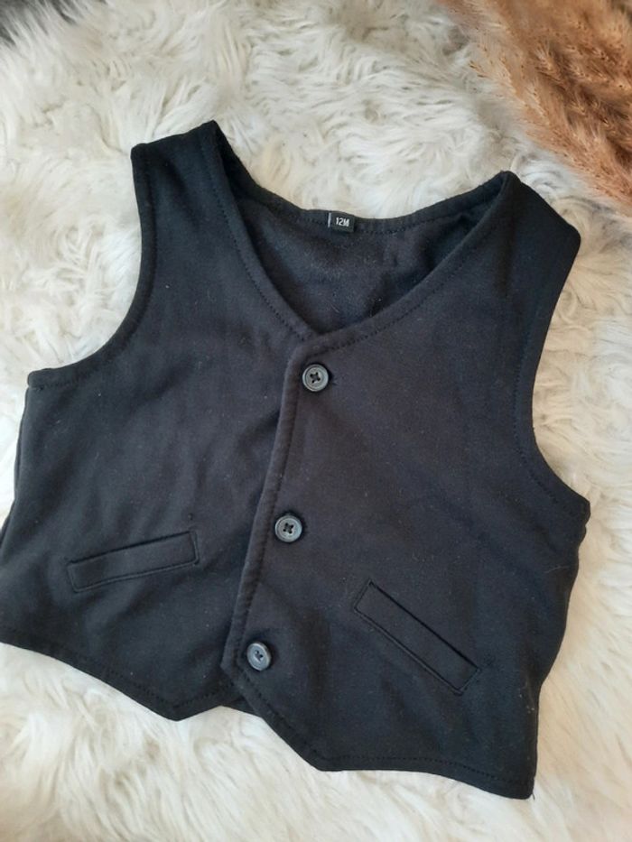 Gilet noir 12 mois - photo numéro 2