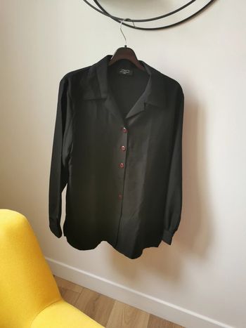 Chemise noire