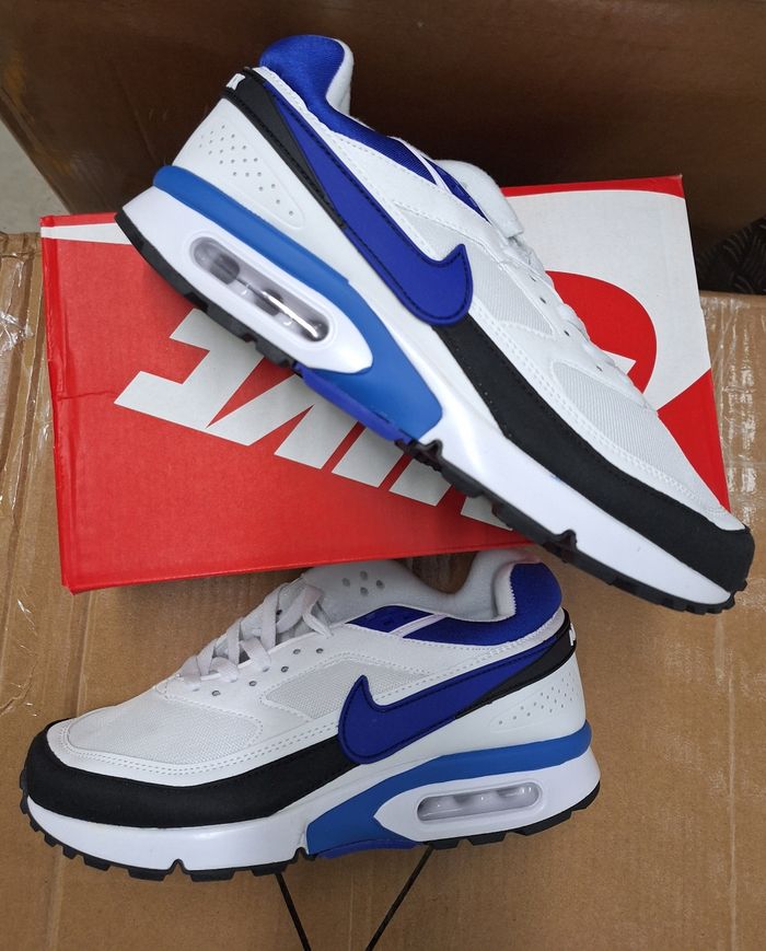 Nike air max 90 taille 43 neuve avec étiquettes 🏷 - photo numéro 3