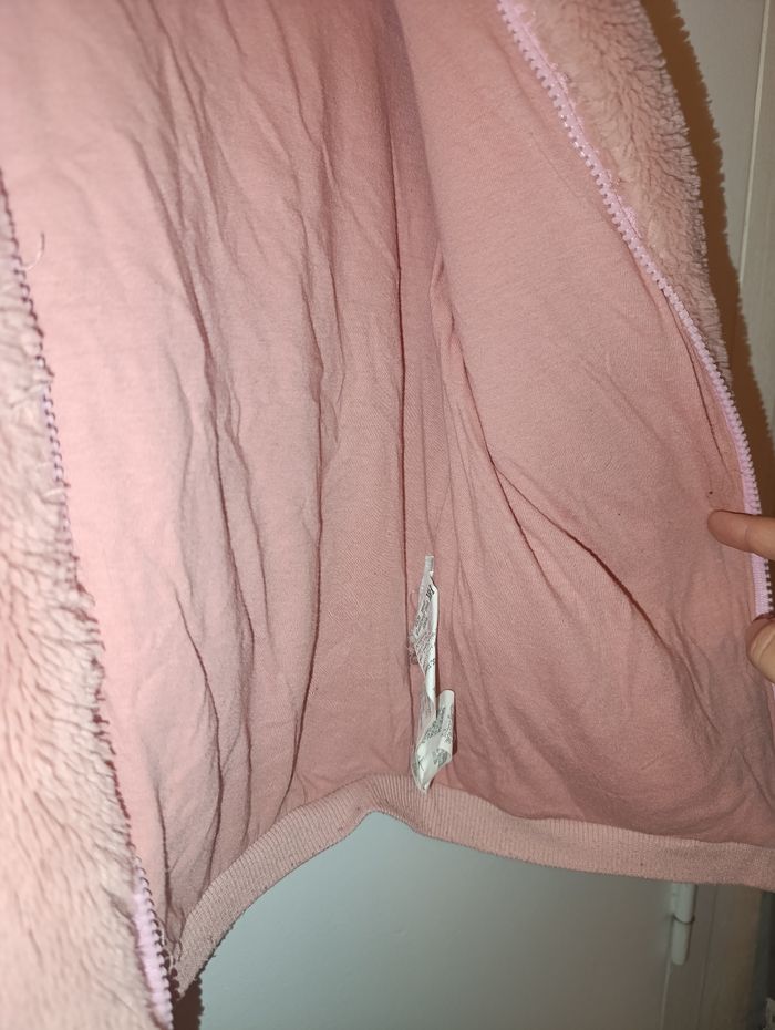 Gilet zippé à capuche tout doux fille Kiabi 10 ans - photo numéro 3