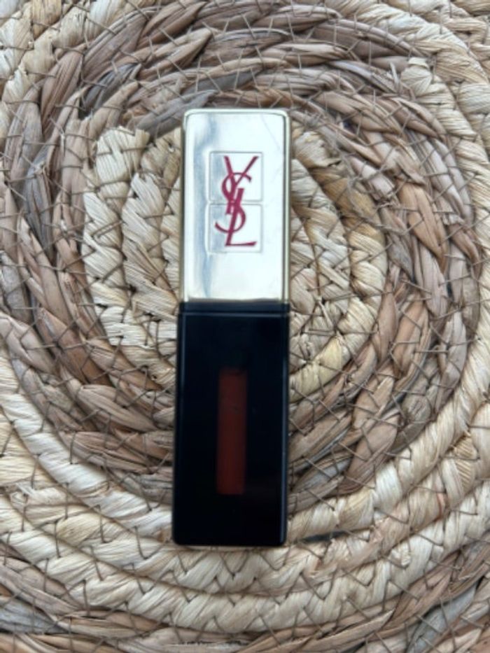 Gloss à lèvres YSL vernis à lèvres num 3