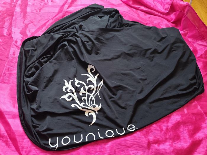 Nappe de présentation younique