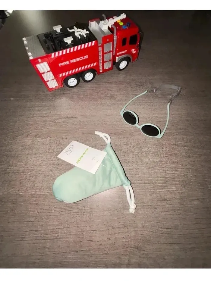 Lunettes soleil rondes Vertbaudet