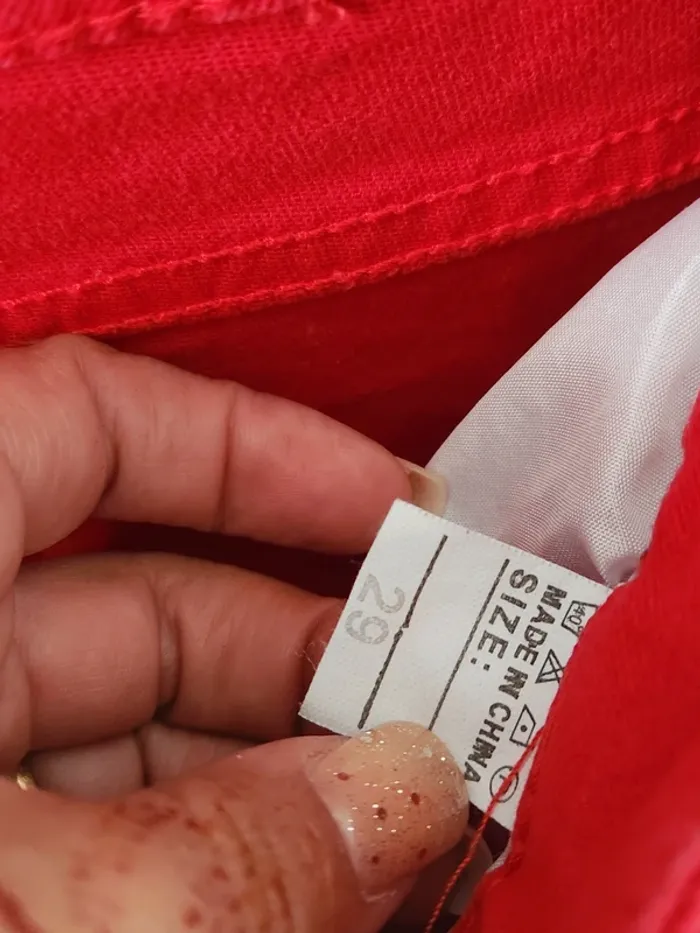 🔴 Pantalon cargo rouge avec ceinture intégrée – Taille 38 - photo numéro 5