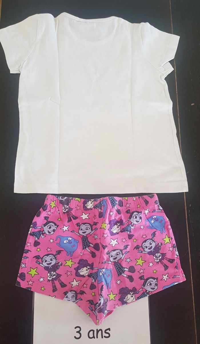 Pyjashort Vampirina 3 ans - photo numéro 2