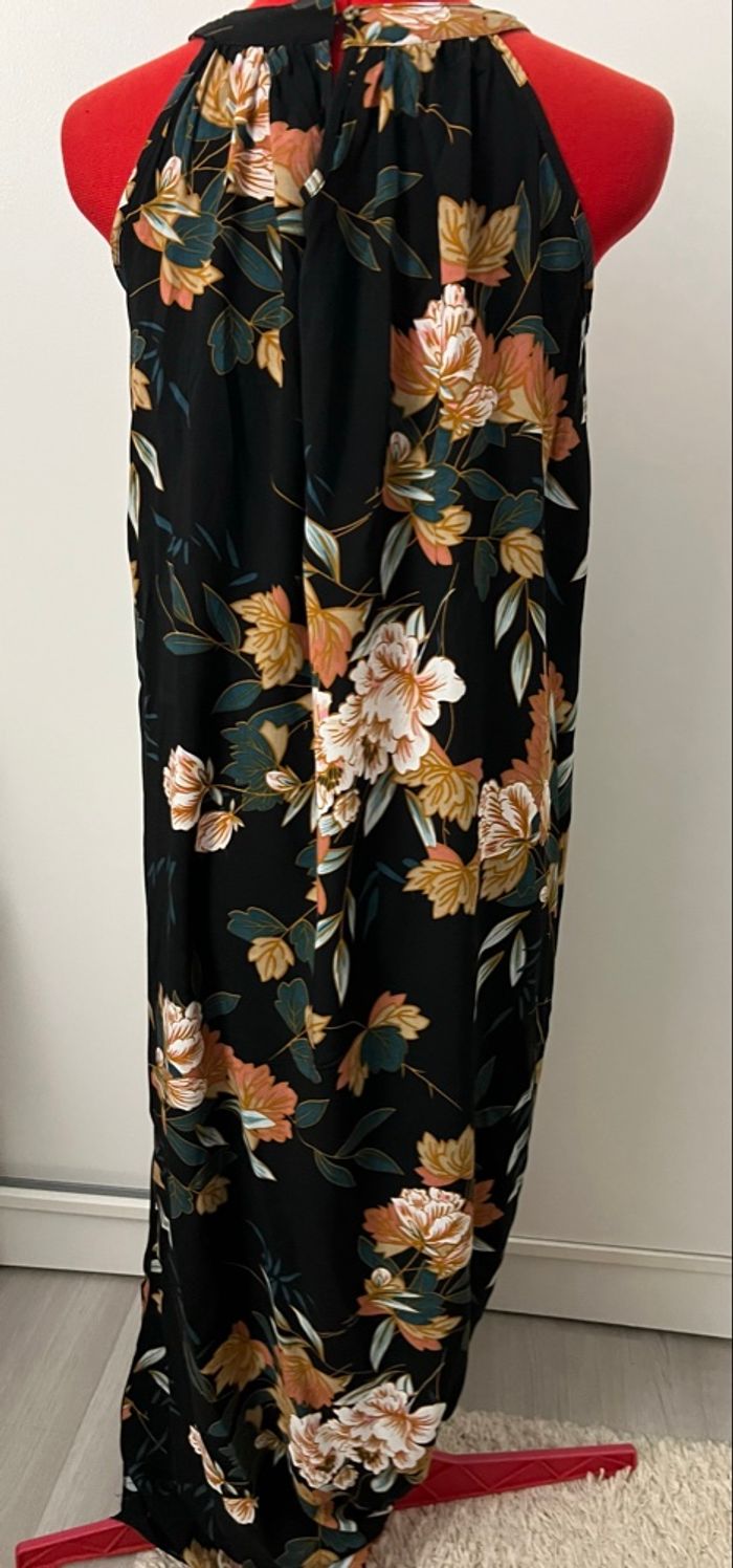 Robe longue noire fleurie emmanchures américaines Miss Sara - photo numéro 6