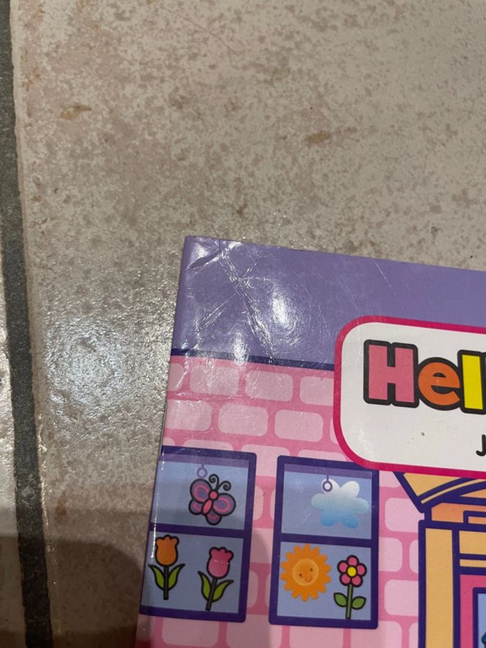 Livre souple Hello Kitty J'adore l'école - photo numéro 5