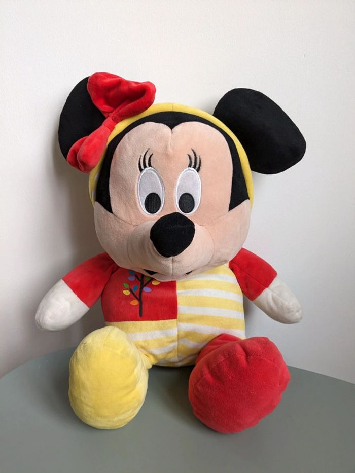 Très grande peluche Minnie 55 cm
