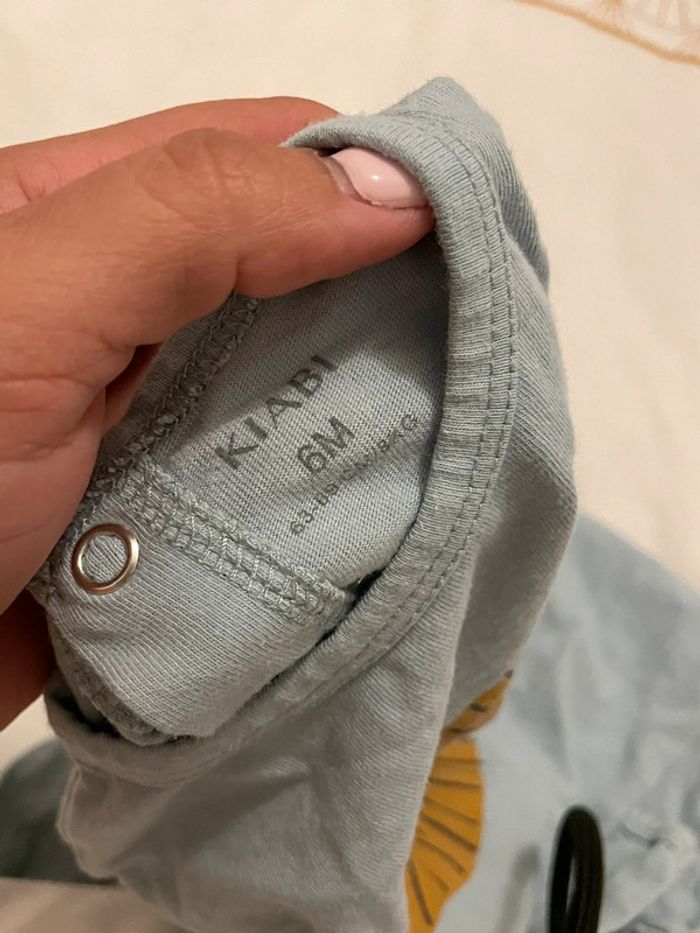 Pyjama fin 6 mois Kiabi - photo numéro 2