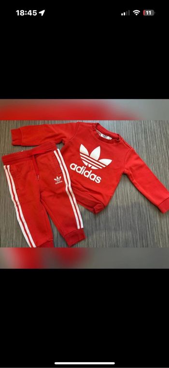Ensemble adidas
