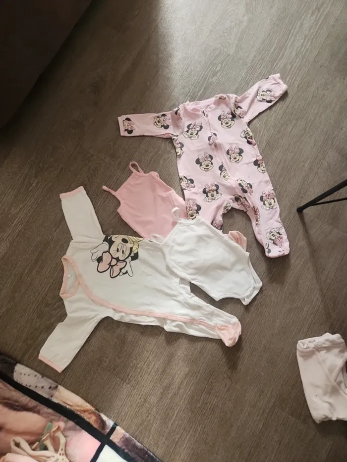 Lot de deux pyjama minie et leur body