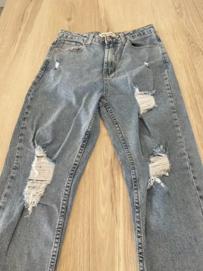 Magnifique Jean destroy - photo numéro 4