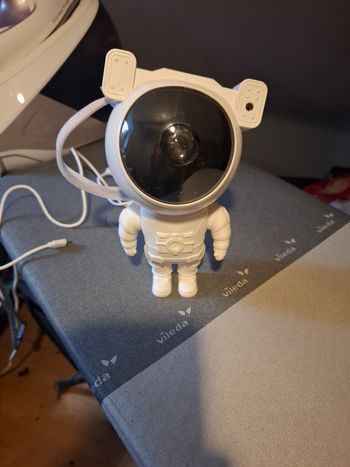 Veilleuse astronaute