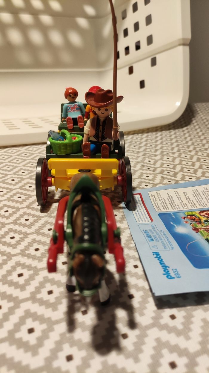 Calèche avec attelage PLAYMOBIL complet sans boîte - photo numéro 2