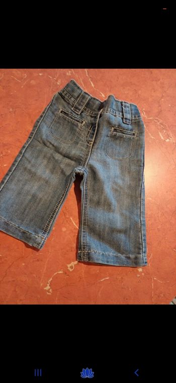 Jean  bébé taille 6 mois