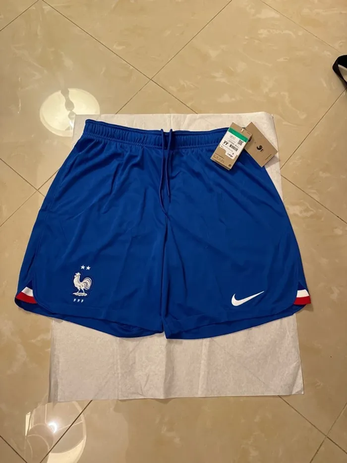 Short de foot Nike équipe de France taille XL adulte authentique neuf