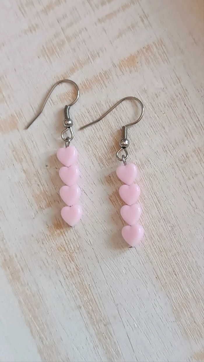 Jolie paire de boucles d'oreilles