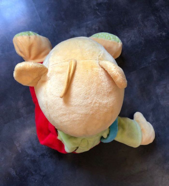 Peluche doudou Range pyjama Winnie 55 cm Disney - photo numéro 6