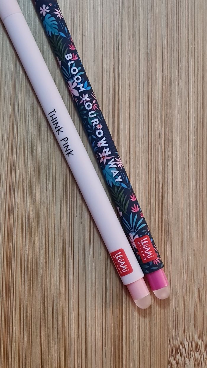 Legami Cochon 🐷+ Fleur 🌸= 2 Stylos Effaçables Neufs - photo numéro 4