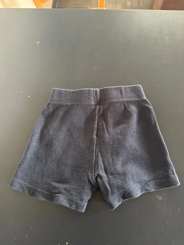 Short taille 12/18 mois bleu marine - photo numéro 2