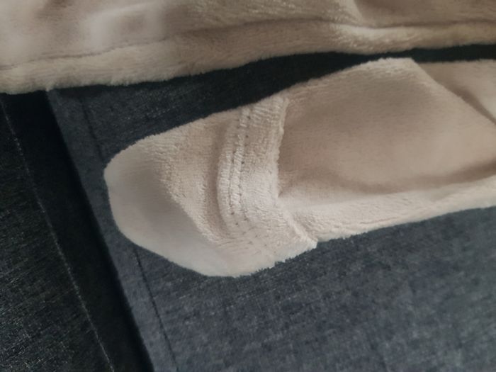 Lot de 4 pyjamas en 3 mois - photo numéro 9