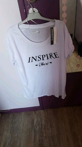 Tee shirt neuf taille L