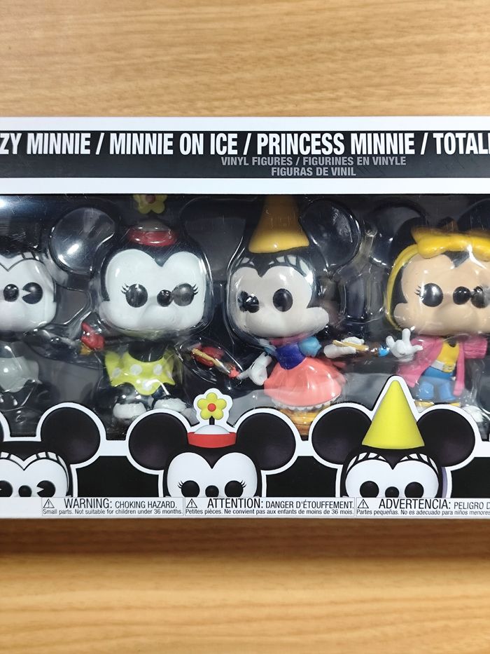 Funko Pop! Plane Crazy Minnie / Minnie On Ice / Princess Minnie / Totally Minnie / Minnie Mouse - 5 Pack (Walt Disney Archives) - photo numéro 3