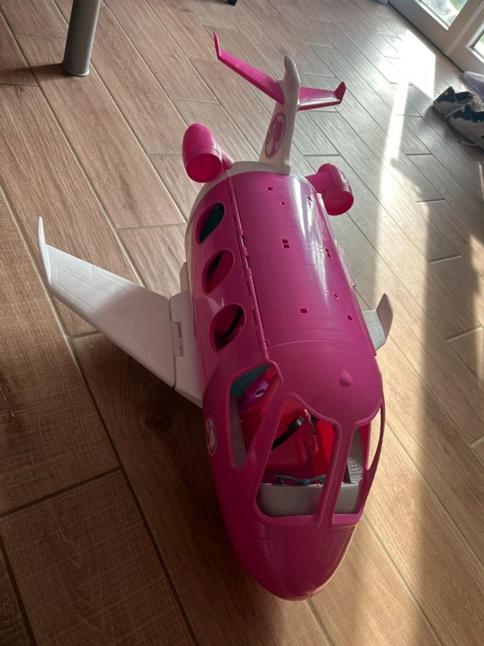 Avion barbie très bon état - photo numéro 2