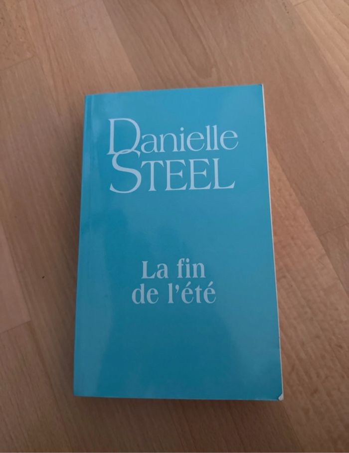 livres Danielle Steel - photo numéro 4