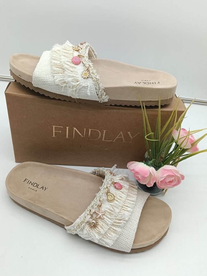 Claquettes Findlay neuve - photo numéro 1