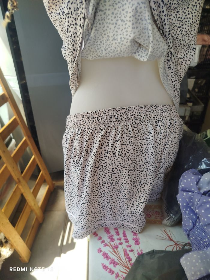KytieLfemme. Ensemble taille L mais taille très grand - photo numéro 8