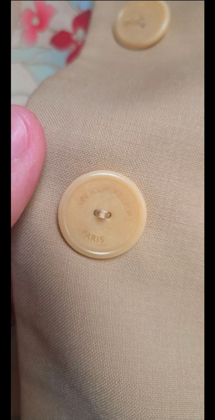 Blazer beige Un jour Ailleurs taille 36 en très bon état - photo numéro 5