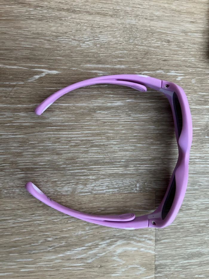Lunette de soleil pour bébé - photo numéro 2