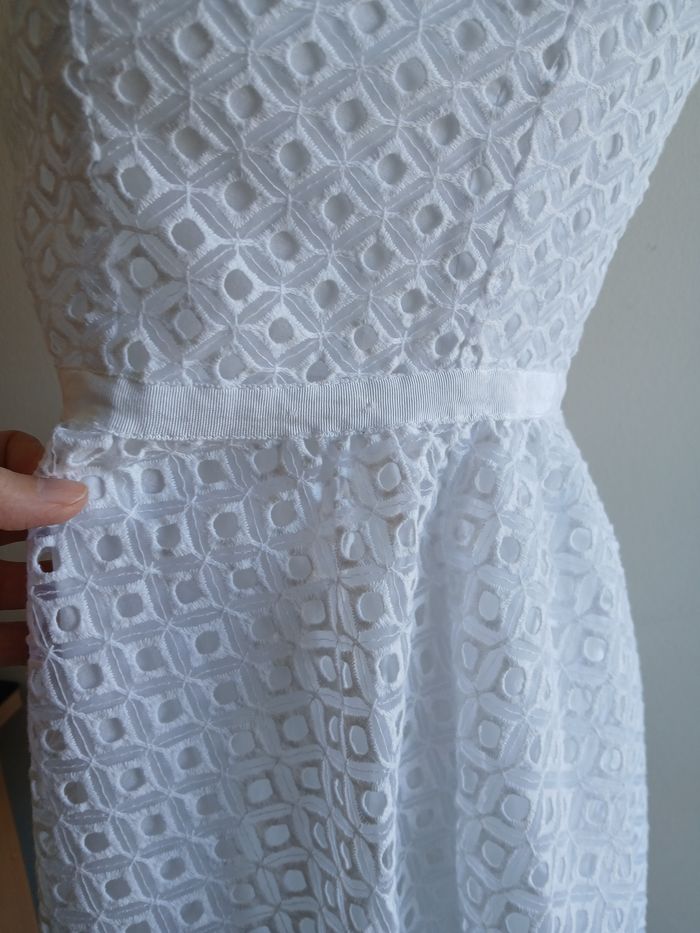 Robe jus d’orange taille 2 - photo numéro 9