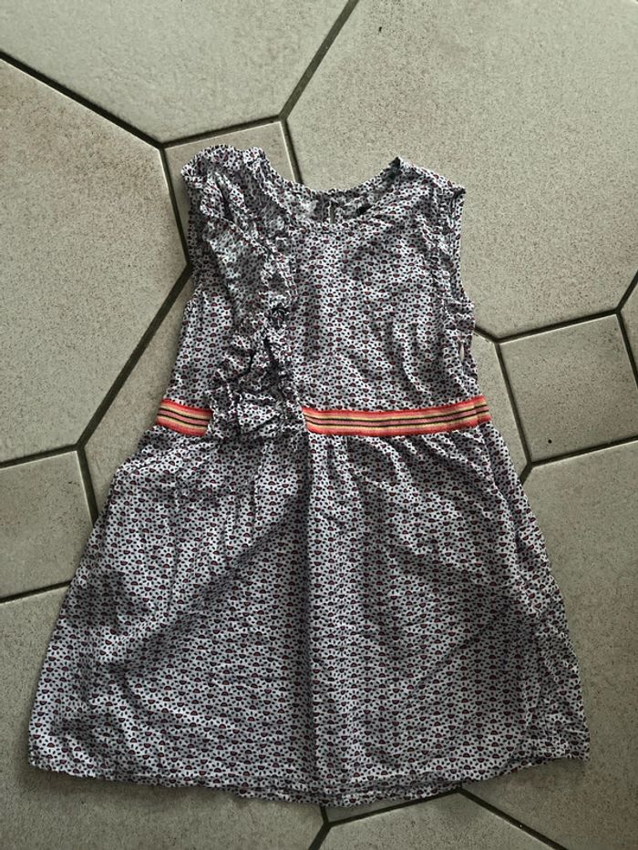 Robe ikks sans manches taille 3 ans - photo numéro 6