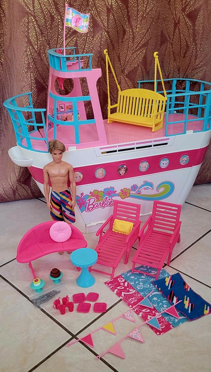 Bateau de croisière Barbie - photo numéro 2