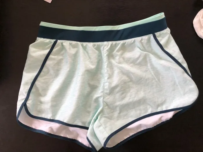 Short de sport court en coton