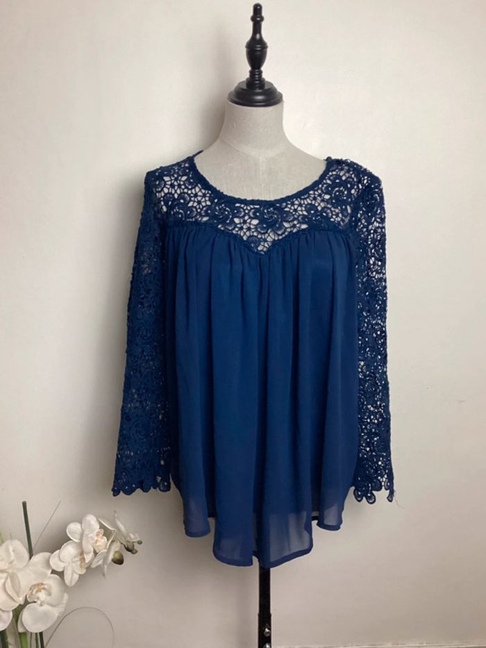 Blouse marine à dentelle Vintage Dressing TU