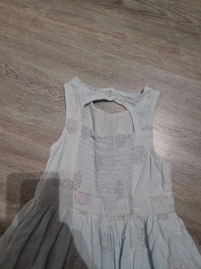 Robe turquoise à paillettes - photo numéro 4