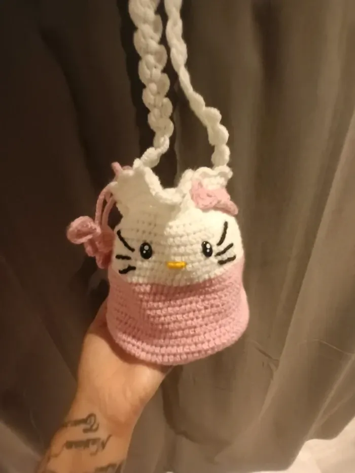 Sac bandoulière hello kitty neuf - photo numéro 11