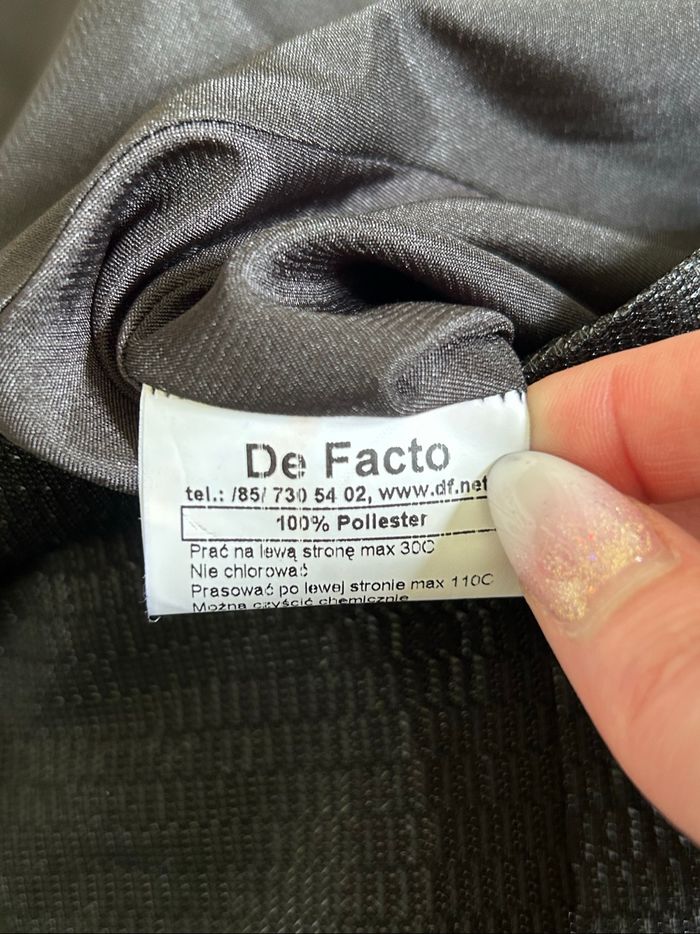 Robe noire et argentée neuve à manches longues De Facto taille 36 - photo numéro 10