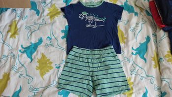 Pyjashort dinosautre 3 ans