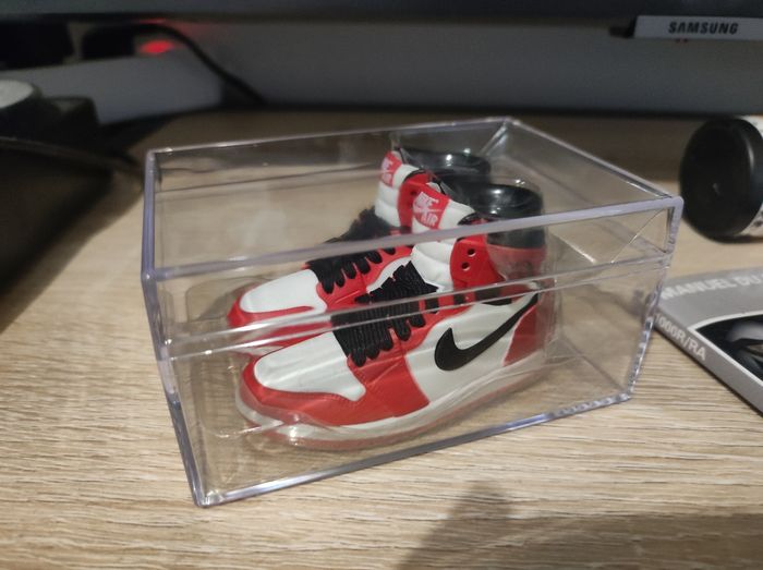Basket Jordan one collector - photo numéro 9